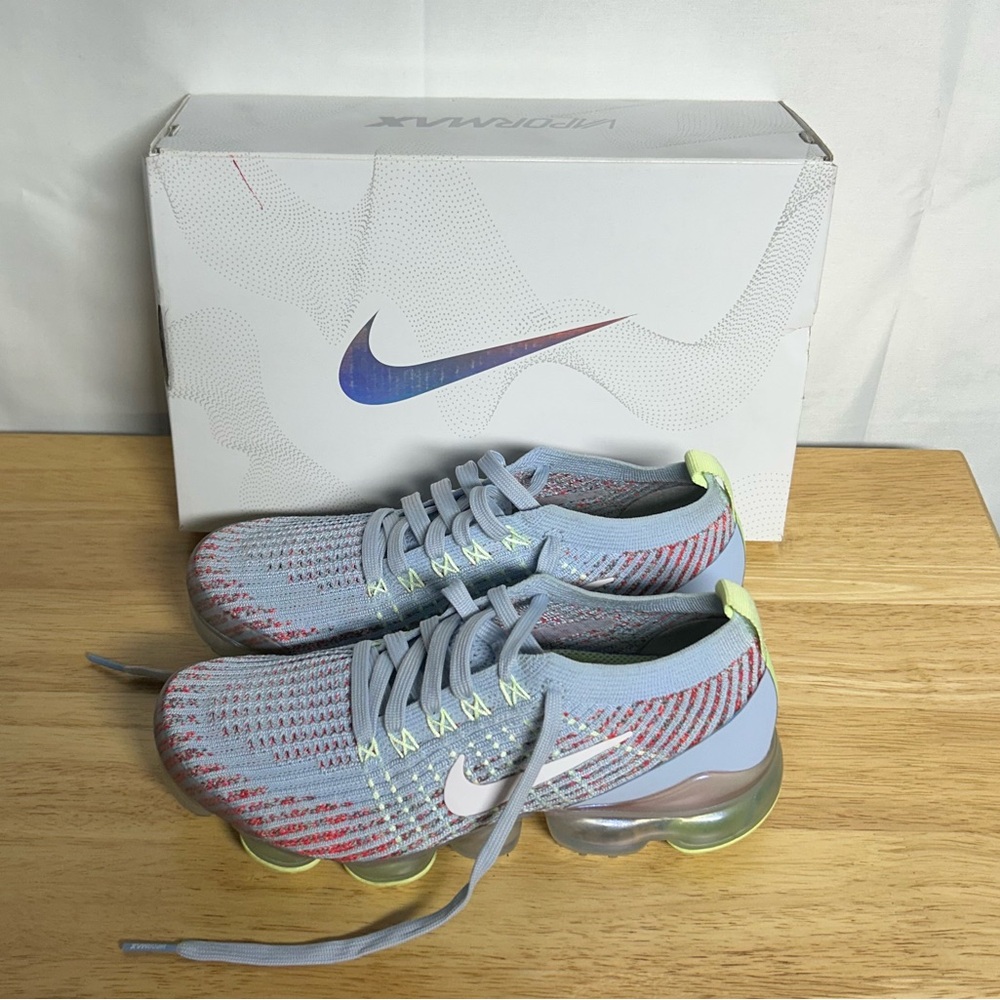 Air VaporMax Flyknit 3 - Picture 2 of 6